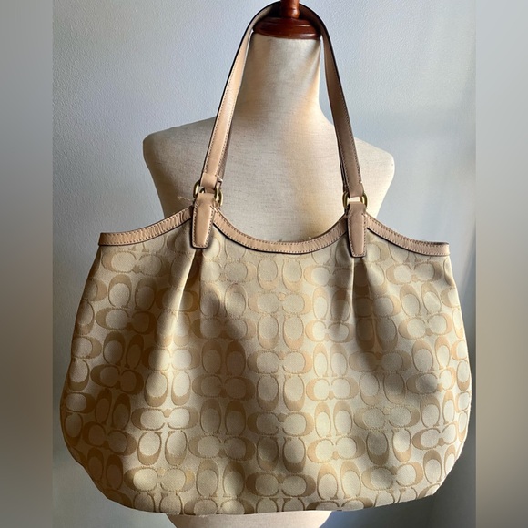 Coach Signature Devin Emerald Canvas Stripe Shoulder Bag - Picture 6 of 12